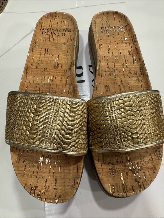 Donald J. Pliner Shoes - Donald J. Pliner Natural Platino Raffia Box - White